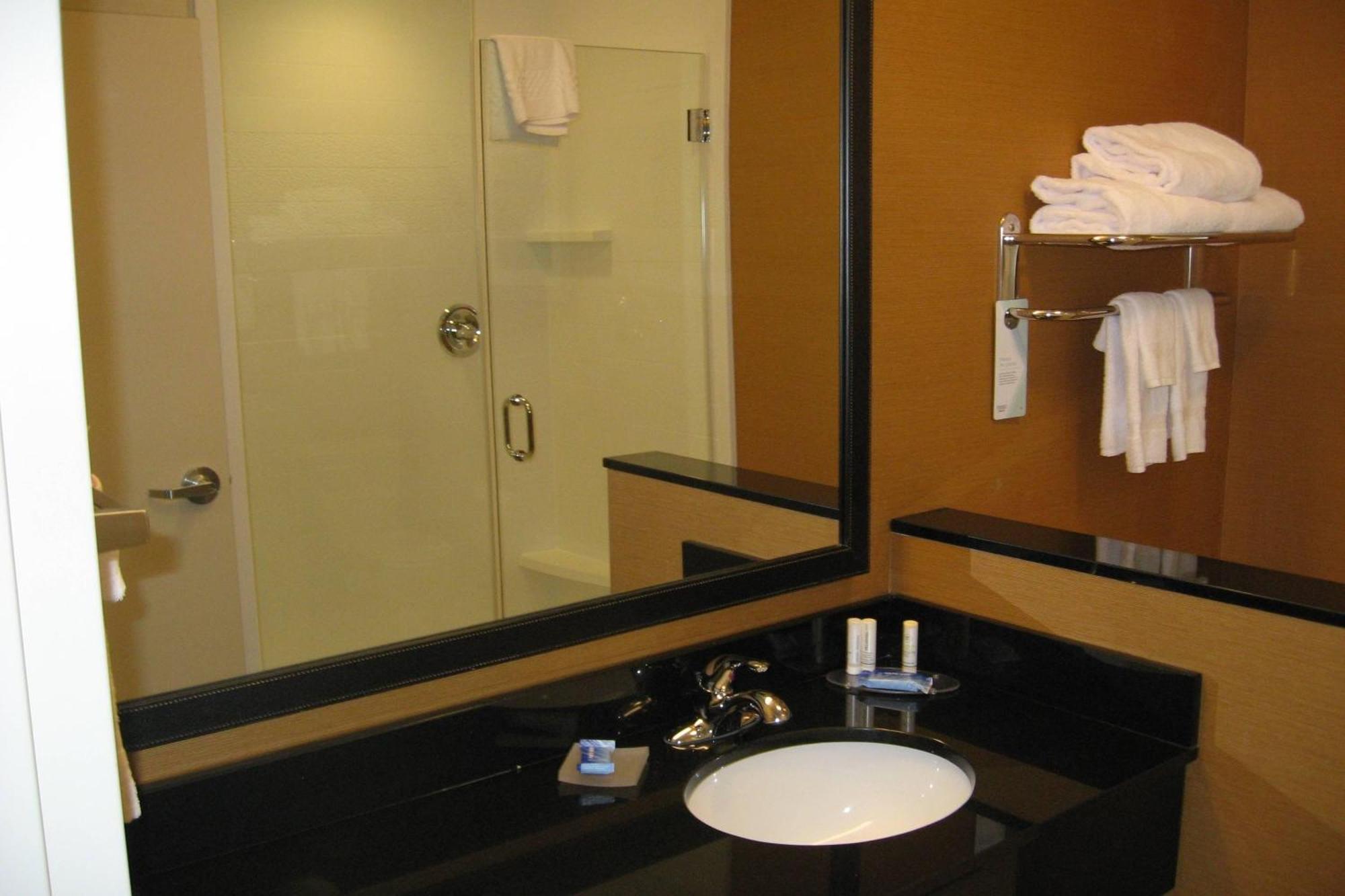 Fairfield Inn & Suites By Marriott Elmira Corning Хорсхедс Екстериор снимка